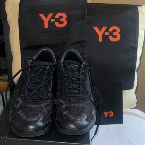 Adidas Y-3 Rhisu Run Triple Black Snaekers FU8504 Men 8 - Picture 1 of 8